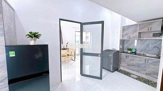 🆘🚨Cho thuê căn 1PN rộng, bancol máy giặt riêng, gần cầu Sài Gòn
