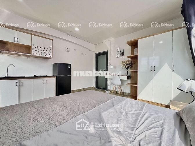 STUDIO BAN CÔNG FULL NỘI THẤT, THANG MÁY, Ô TÔ TẬN CỬA,5P QUA VĂN LANG