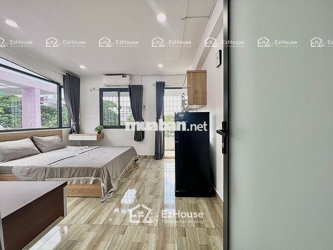 STUDIO BAN CÔNG FULL NỘI THẤT, THANG MÁY, Ô TÔ TẬN CỬA,5P QUA VĂN LANG