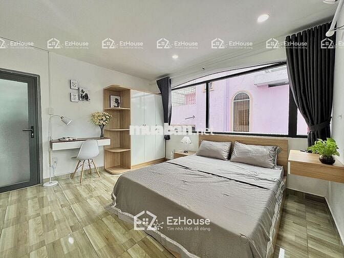 STUDIO BAN CÔNG FULL NỘI THẤT, THANG MÁY, Ô TÔ TẬN CỬA,5P QUA VĂN LANG