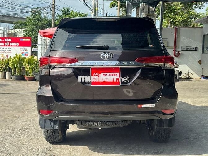Fortuner 2.4AT 4x2 2020 - 46.864 km - Giá Còn Giảm