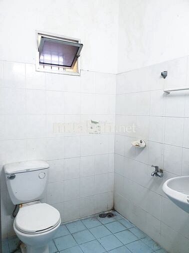 CHO THUÊ NHÀ HẺM TTTP 4 PHÒNG NGỦ GIÁ 10 TRIỆU/THÁNG