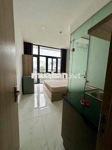 Cho thuê gấp căn hộ thang máy điện biên phủ với đầy đủ nội thấy và tie