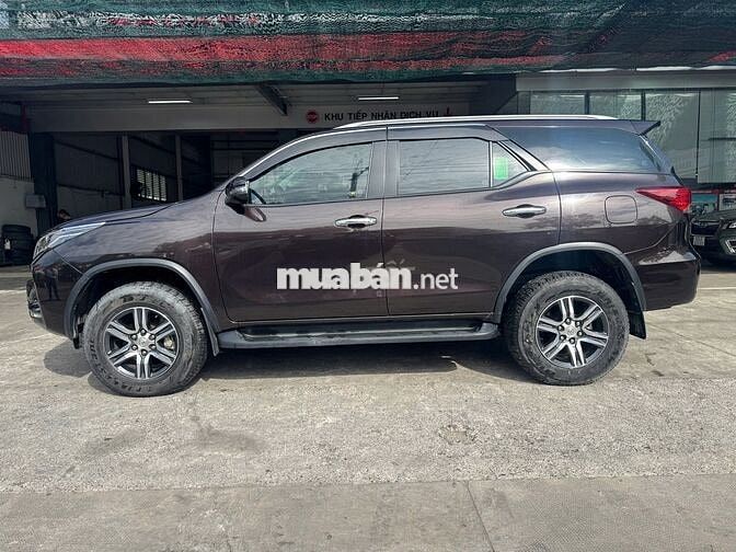 Fortuner 2.4AT 4x2 2020 - 46.864 km - Giá Còn Giảm