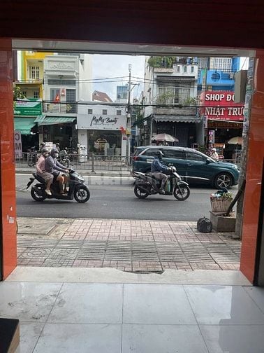 Cho thuê nhà mặt tiền Bà Hom, P.14, Q.6 giá 22tr