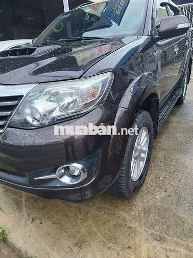 Bán fortuner 2016 số sàn máy dầu