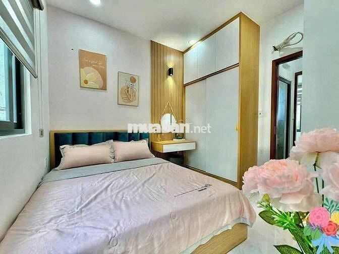 BÁN GẤP TRONG TUẦN CĂN NHÀ 1 TRỆT 1 LẦU CÁCH UBND BÌNH CHÁNH 500M