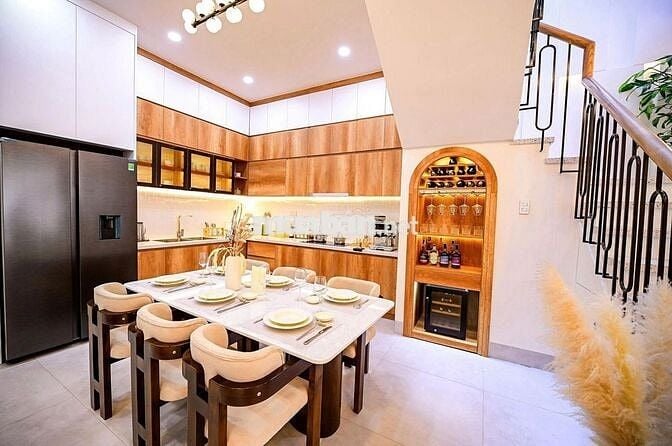 Nhà phố liền kề 70m2, 2 phòng ngủ, đường Hội Nghĩa 28, gần VSIP III