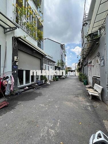 Bán Nhà Dĩ An 100m2, Hẻm Xe Hơi thông, P.Dĩ An- HCM
