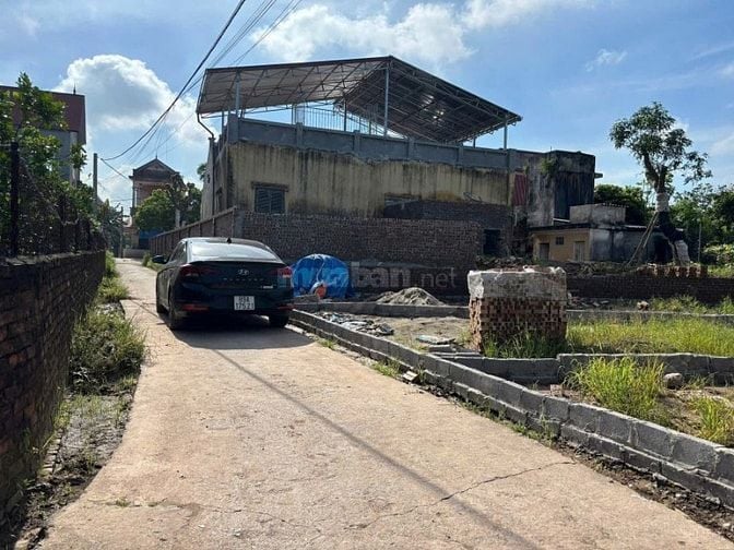 Chỉ 2.6tỷ có ngay 100m Đông Tảo. Đường otto chạy thông. Gần chợ