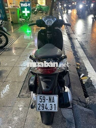 Honda SH mode 2018 mới 90% Bstp chính chủ