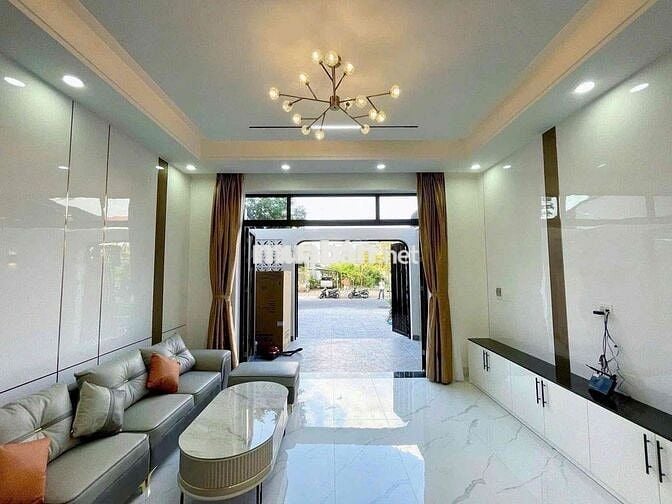 BÁN NHÀ ẤP 2 - BÌNH CHÁNH - 1 TỶ 250 - SHR