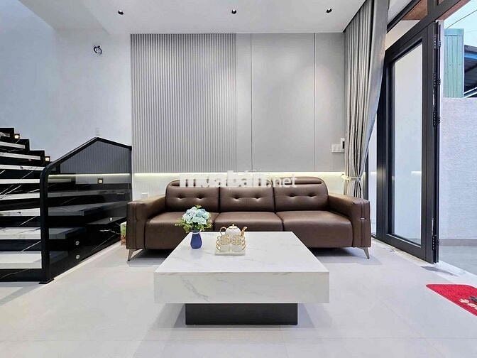 NHÀ TÂN UYÊN, BD 105m2 1tret 2lầu. Gần chợ ông đông,  giá 1ti4