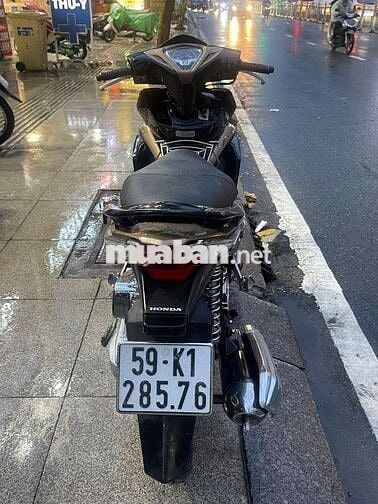 Honda air blade 2012 mới 90% biển số thành phố
