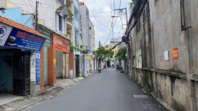Bán nhà mặt phố đường Thành Thái gần siêu thị Big C Q.10 (63m2) 20 tỷ