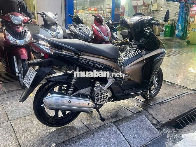 Honda air blade 2012 mới 90% biển số thành phố