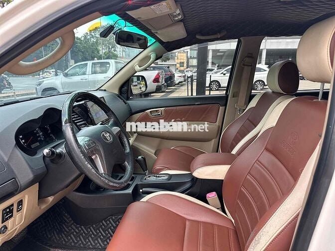 Toyota Fortuner 2019 2.7V 4x2 AT - 7c tự động HANG