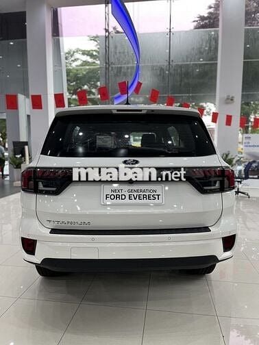 Ford Everest 2025 Titanium Plus 2.0L 4x4 AT