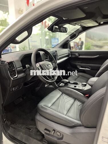 Ford Everest 2025 Titanium Plus 2.0L 4x4 AT