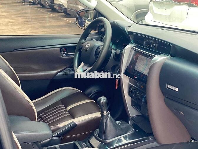Toyota Fortuner 2017 2.4G 4x2 MT - 85000 km