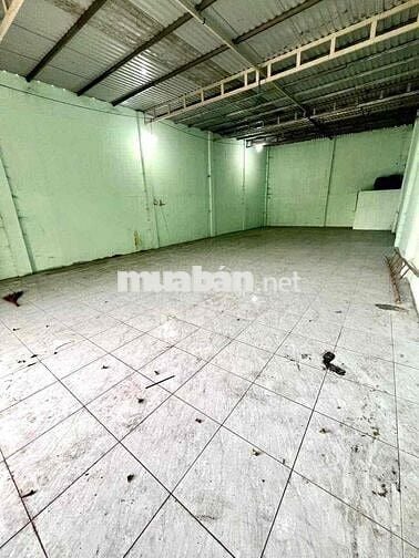 Ha 500tr. Bán Kho Xưởng 8*18m Đường xe tải 2/ Kênh Trung Ương Vĩnh Lộc