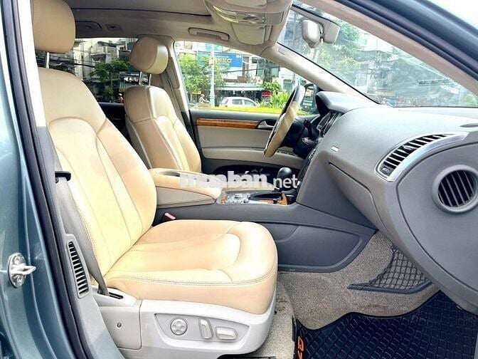 Audi Q7 2008 3.6 AT - 98500 km