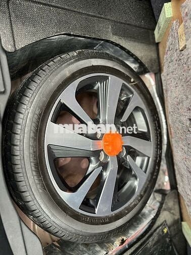 Toyota Yaris 2019 1.5G - nhập Thái quá xá đẹp