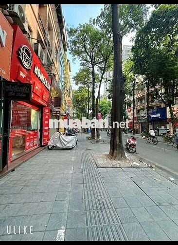 Tôi cần bán nhà mặt phố Trần Nguyên Đán 4tầng full nội thất.