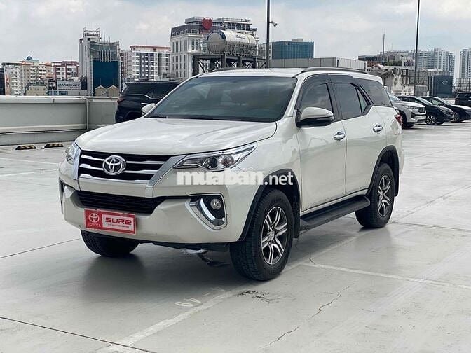 Toyota Fortuner 2018 2.7V 4x2 - 82000 km