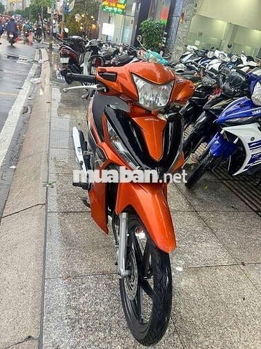 Honda wave RSX Fi 2017 mới 90% biển số thành phố