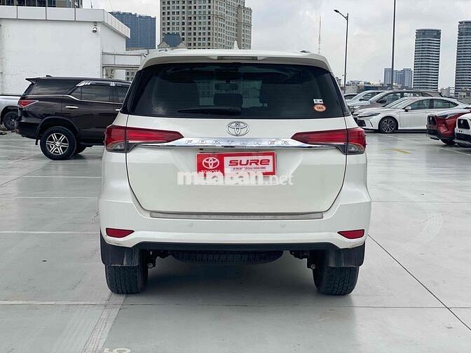 Toyota Fortuner 2018 2.7V 4x2 - 82000 km