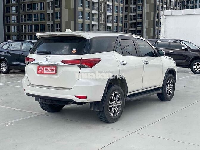 Toyota Fortuner 2018 2.7V 4x2 - 82000 km
