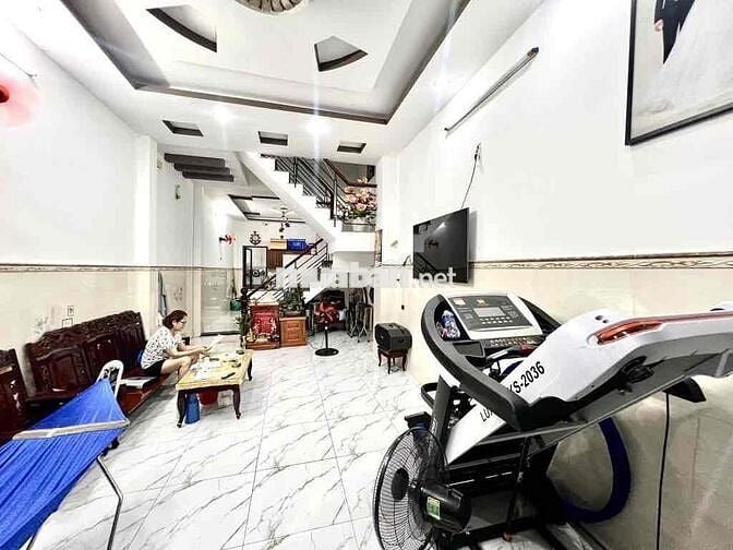 🔥💥NHÀ Ở VỊ TRÍ ĐẮC ĐỊA LÊ VĂN LƯƠNG Q7 . HẺM XH TRÁNH , 76M2 , 3LẦU, N