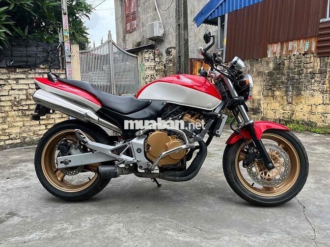 Hornet 250 chính chủ