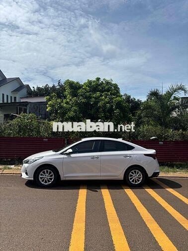 Hyundai Accent 2022 1.4 AT - 42000 km