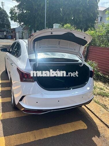 Hyundai Accent 2022 1.4 AT - 42000 km