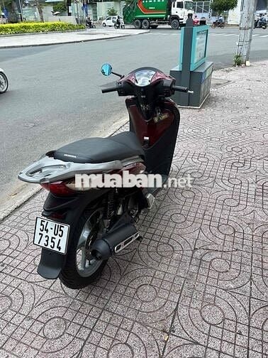 Nhu cẩu đổi xe khác nên cần bán