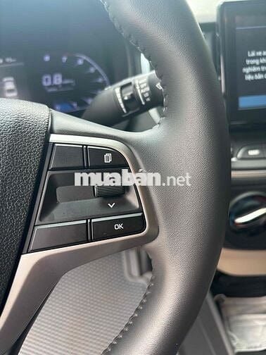 Hyundai Accent 2022 1.4 AT - 42000 km