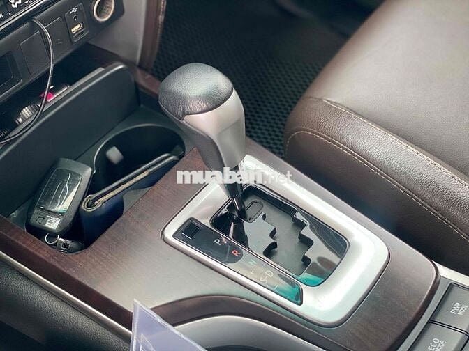 Toyota Fortuner 2018 2.7V 4x2 - 82000 km