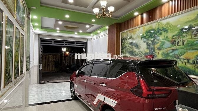 Bán nhà 2 lầu xe hơi đậu trước nhà, Hẻm 8m 3 xe hơi tránh nhau