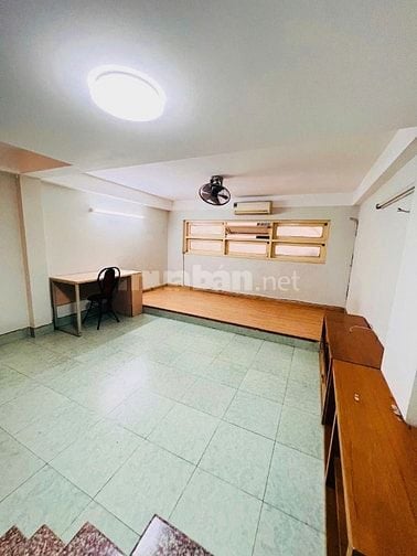 Bán nhà riêng Trường Sa, Q3, HCM 5,7 tỷ, 31,8m2, 3PN, 3WC