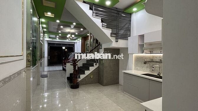 Bán nhà 2 lầu xe hơi đậu trước nhà, Hẻm 8m 3 xe hơi tránh nhau