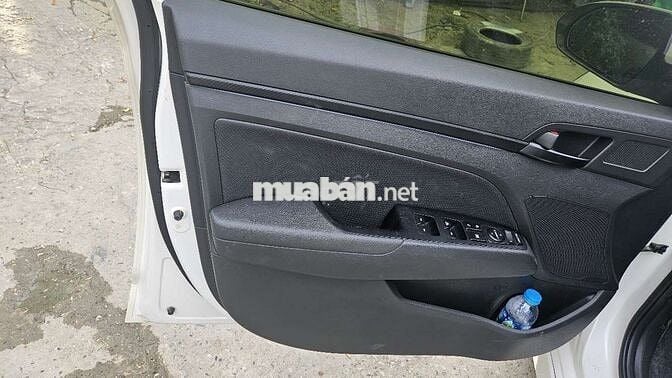 Hyundai Elantra 2021 1.6 AT Sport - 70000 km