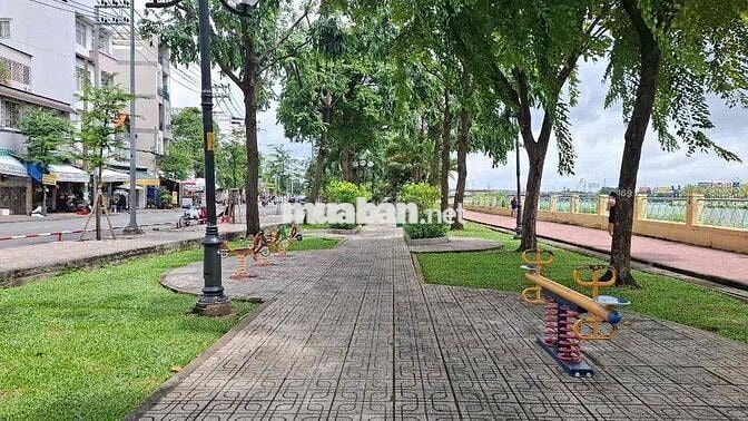 cho thuê mặt bằng, mặt tiền phan văn hân gần chợ,  DH thuỷ lợi