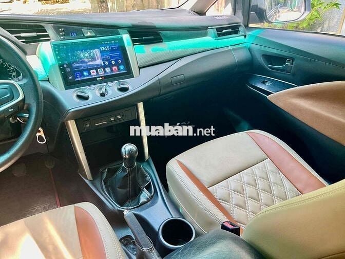 Toyota Innova 2016 2.0E - 108000 km