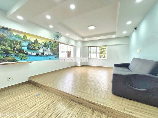 Bán căn shophours .146m tiện lam văn phòng