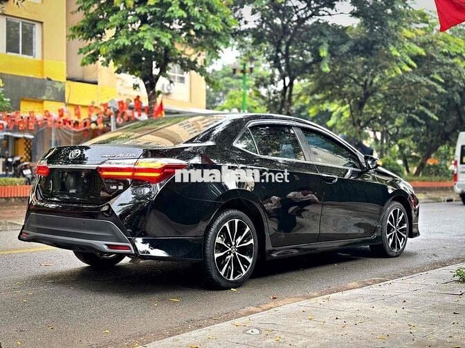 Toyota Corolla Altis 2021 1.8G AT - 40000 km