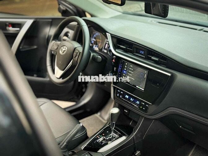 Toyota Corolla Altis 2021 1.8G AT - 40000 km