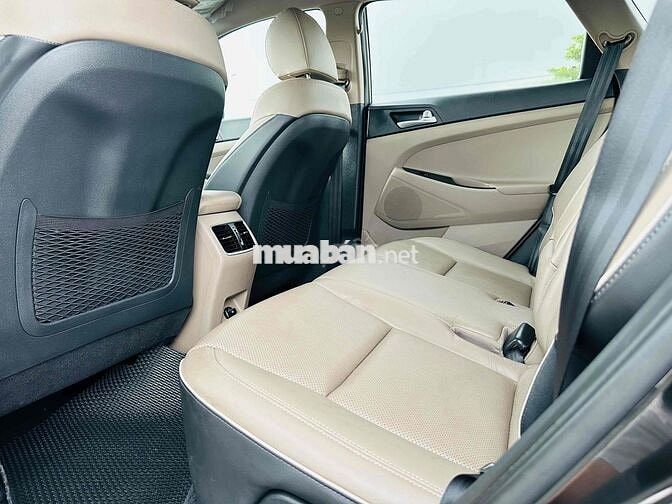 Hyundai Tucson 2.0AT sản xuất 2020 chạy zin 2,5v