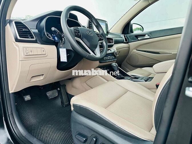 Hyundai Tucson 2.0AT sản xuất 2020 chạy zin 2,5v